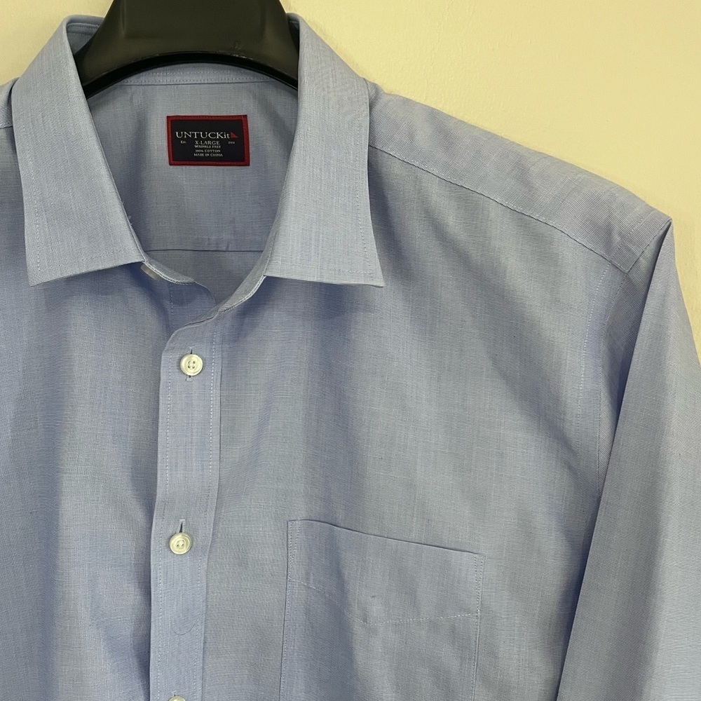 🌟 UNTUCKit Atlanta Braves Button Down Shirt – Men’s XL ⚾ Classic | Baseball - Picture 4 of 12